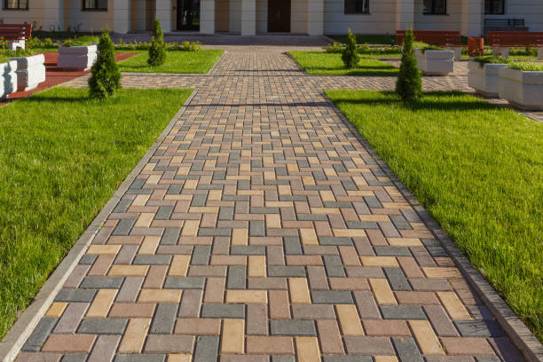 Best Driveway Pavers Near Me  in Iuka, MS